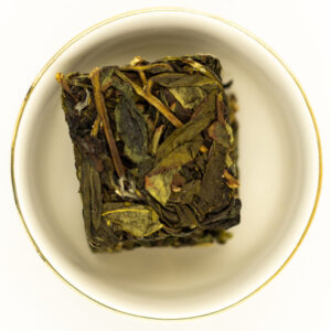 Шуйсянь Лу “Володар води” — роса нарцису